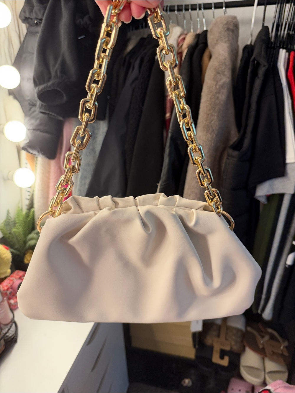 Gold-Chain Cream Shoulder Bag